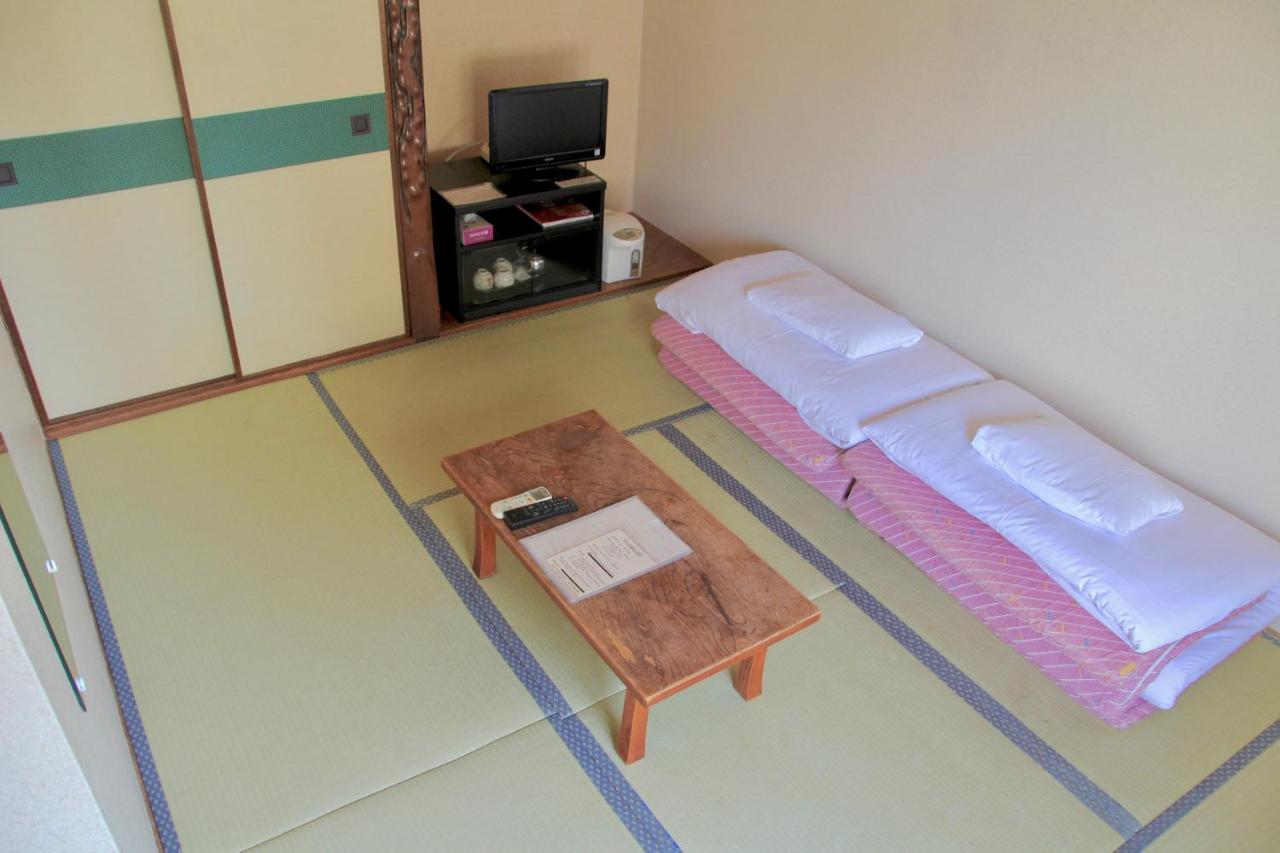 City Pension Tommy Rich Inn Kioto Exterior foto
