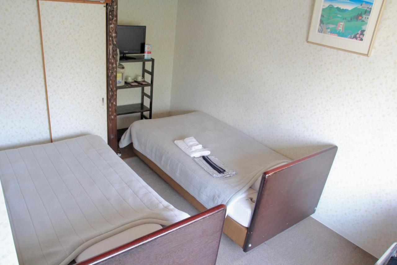City Pension Tommy Rich Inn Kioto Exterior foto
