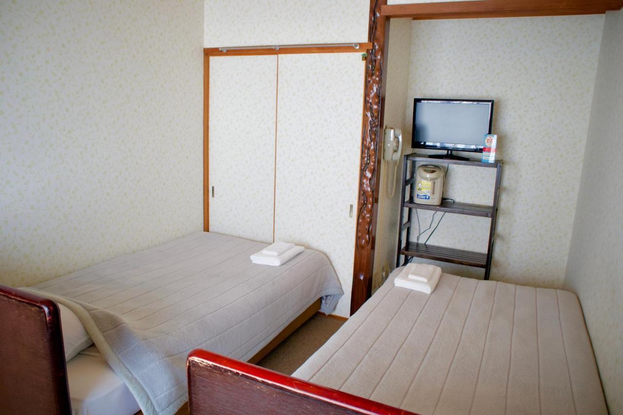 City Pension Tommy Rich Inn Kioto Exterior foto